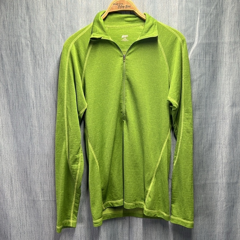 MEC green 1/4 tip long sleeve top size medium - Picture 2 of 9